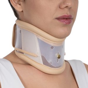 Collier cervical PVC réglable pour soutien du cou au Cameroun
