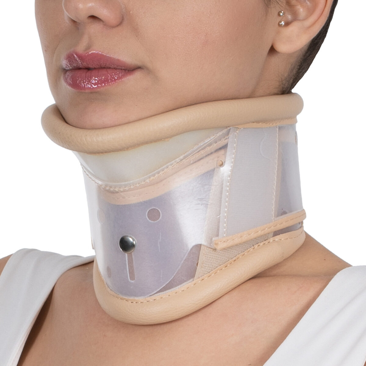 Adjustable Pvc Cervical Collar With A Chin Support - cervical collar supplied by SINEM Afrique Medical Cameroon