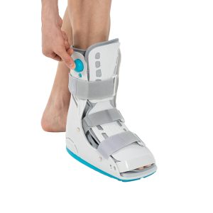 Air Walking Boot (Short) - walking boot supplied by SINEM Afrique Medical Cameroon