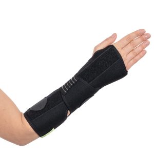 Forearm Splint - wrist, hand and finger support supplied by SINEM Afrique Medical Cameroon
