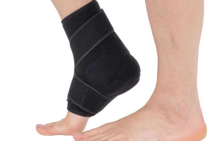 Crutches and walking aids for mobility support